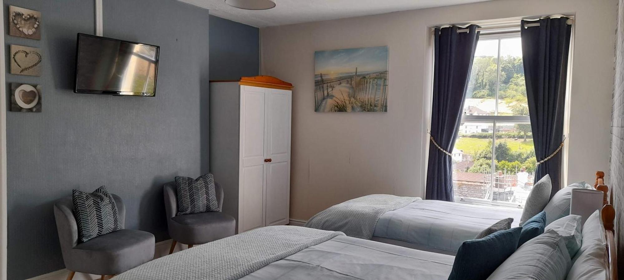 Saffron House Panzió Combe Martin Kültér fotó