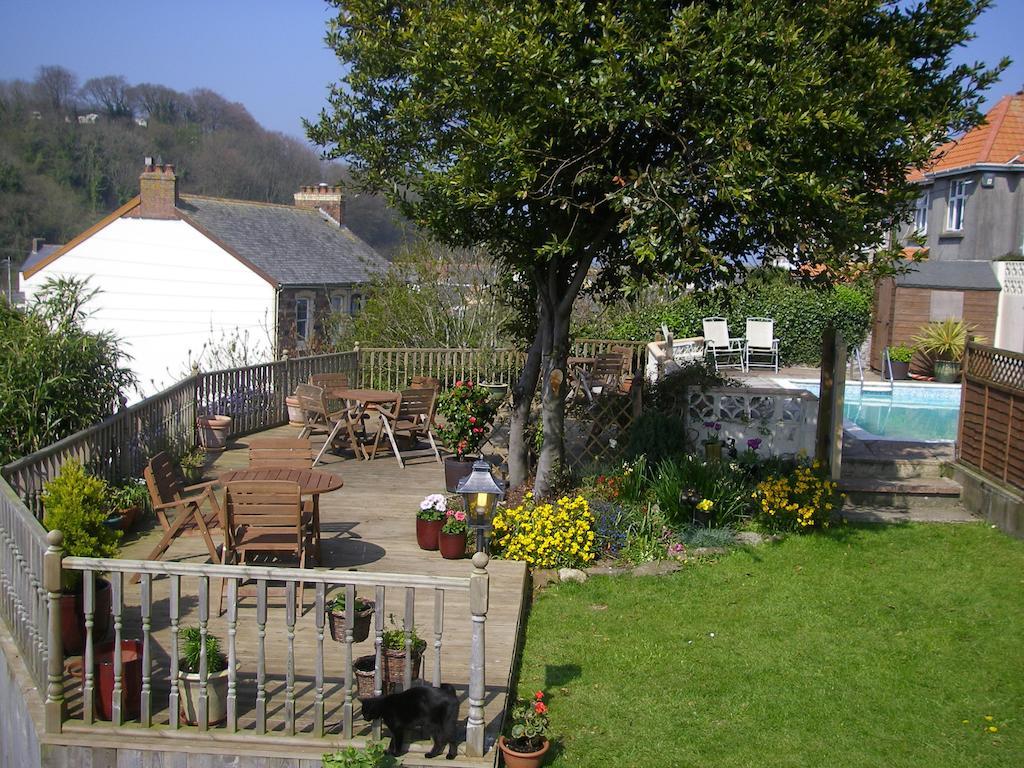 Saffron House Panzió Combe Martin Kültér fotó