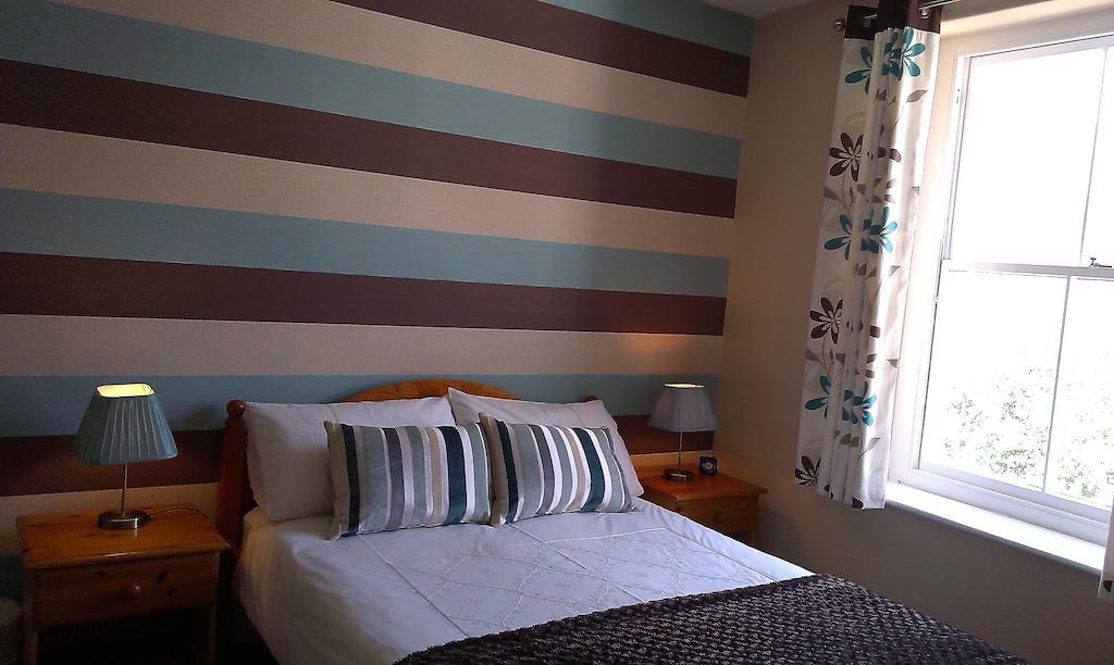 Saffron House Panzió Combe Martin Kültér fotó